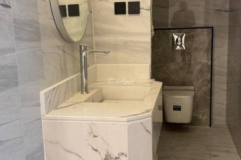 5 bedrooms Villa in Riyadh, Saudi Arabia No. 59966 15
