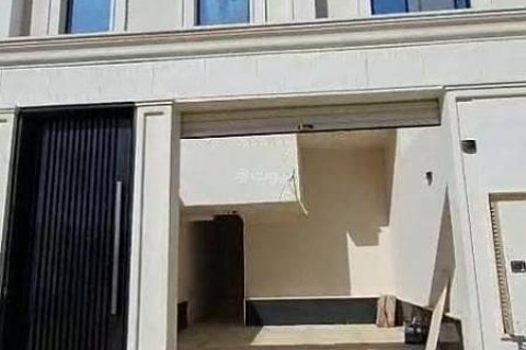 Apartment de 5 dormitorios en Riyadh, Saudi Arabia No. 99557 4
