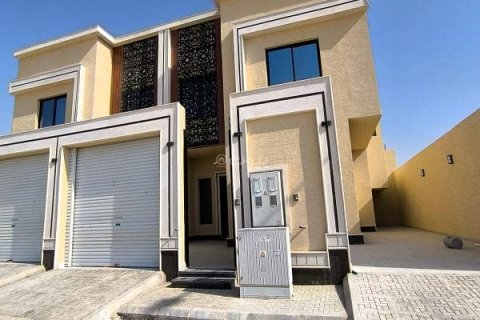 3 bedrooms Apartment in Riyadh, Saudi Arabia No. 99559