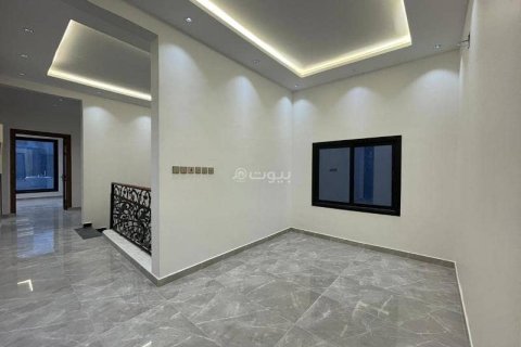 Villa de 5 chambres à Riyadh, Saudi Arabia No. 99555 12