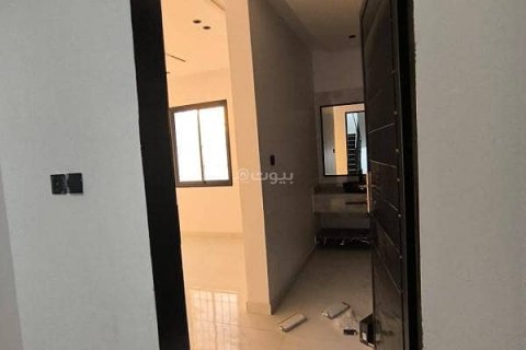 3 bedrooms Apartment in Riyadh, Saudi Arabia No. 99553 9