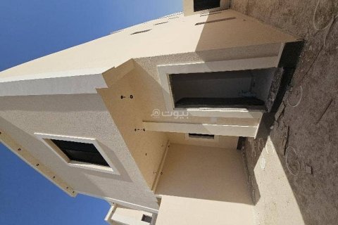 6 bedrooms Apartment in Riyadh, Saudi Arabia No. 99556 3