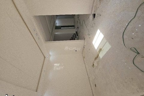 6 bedrooms Apartment in Riyadh, Saudi Arabia No. 99556 5