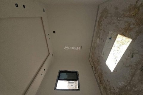 6 bedrooms Apartment in Riyadh, Saudi Arabia No. 99556 10
