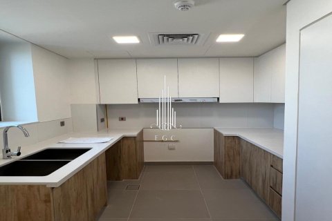 2 bedrooms Townhouse on the Yas Island, UAE No. 34696 18