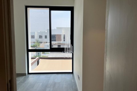 2 bedrooms Townhouse on the Yas Island, UAE No. 34696 8