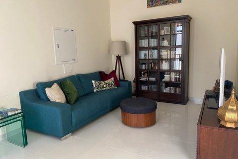 Villa de 3 dormitorios en Flora, UAE No. 1073 6