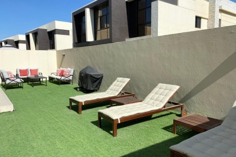 Villa de 3 dormitorios en Flora, UAE No. 1073 9