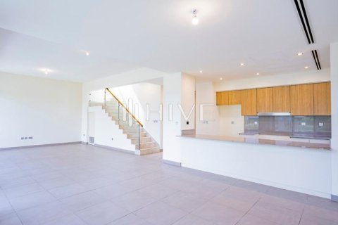 5 bedrooms Villa in Sidra Villas, UAE No. 35551 5