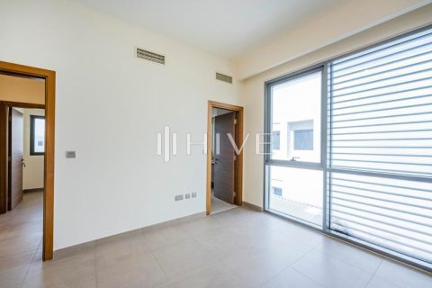 5 bedrooms Villa in Sidra Villas, UAE No. 35551 3