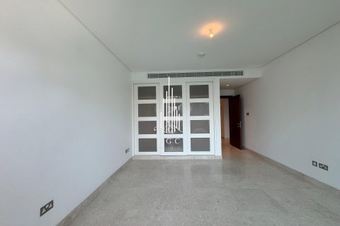 Townhouse de 4 dormitorios en Tourist Club Area, UAE No. 22402 20