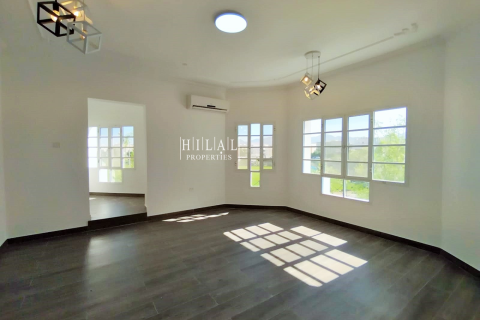 Villa de 4 chambres à Muscat, Oman No. 54910 3