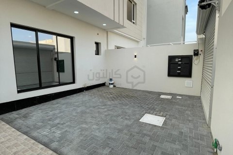 Villa de 3 chambres à Malkiya, Bahrain No. 107080
