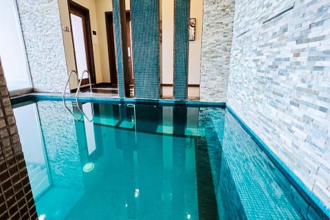 1 bedroom Apartment in Manama, Bahrain No. 107081 10