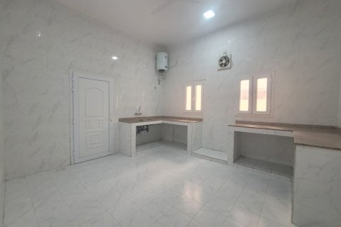 7 bedrooms Villa in Muscat, Oman No. 54309 5