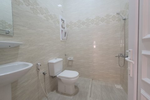 7 bedrooms Villa in Muscat, Oman No. 54309 6