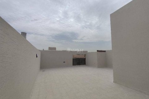 Villa de 6 dormitorios en Riyadh, Saudi Arabia No. 60533 12