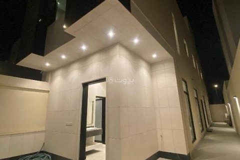 4 bedrooms Apartment in Riyadh, Saudi Arabia No. 60406 3