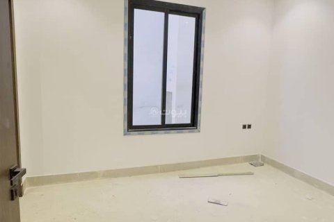 4 bedrooms Villa in Riyadh, Saudi Arabia No. 60403 19