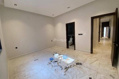 Квартира с 4 спальнями в Эр-Рияд, Саудовская Аравия №61681 8