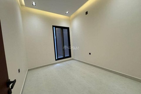 5 bedrooms Apartment in Riyadh, Saudi Arabia No. 61654 17