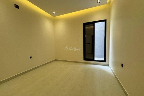 5 bedrooms Apartment in Riyadh, Saudi Arabia No. 61654 18