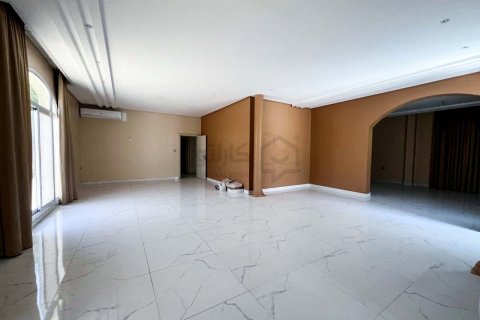 5 bedrooms Villa in Tubli, Bahrain No. 59092 6