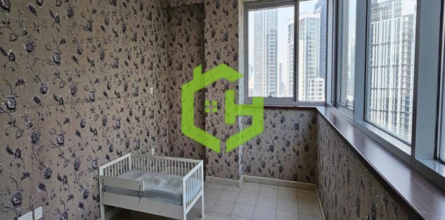 Квартира с 2 спальнями в Executive Towers, ОАЭ №20496