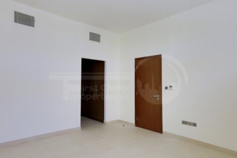 5 bedrooms Villa on the Yas Island, UAE No. 13365 7
