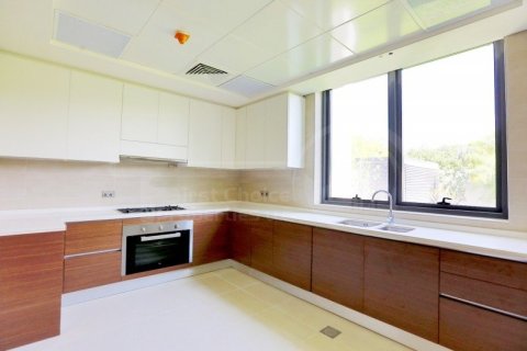 5 bedrooms Villa on the Yas Island, UAE No. 13365 6