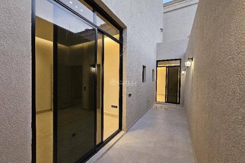 Квартира с 4 спальнями в Эр-Рияд, Саудовская Аравия №69133 16