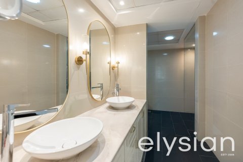 2 غرف نوم شقة في Shoreline Apartments, الإمارات العربية المتحدة رقم 64649 7