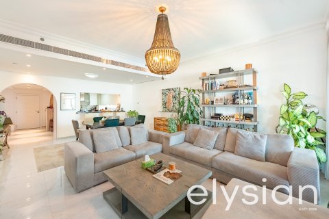 2 غرف نوم شقة في Shoreline Apartments, الإمارات العربية المتحدة رقم 64649 15