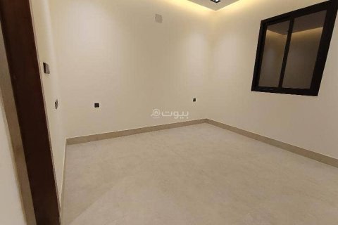 Apartment de 3 dormitorios en Riyadh, Saudi Arabia No. 99489 8