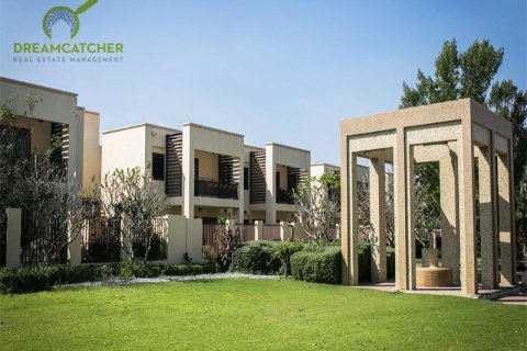 3 bedrooms Townhouse in Mina Al Arab, UAE No. 20190