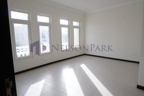 6 bedrooms Villa in Doha, Qatar No. 57482 12