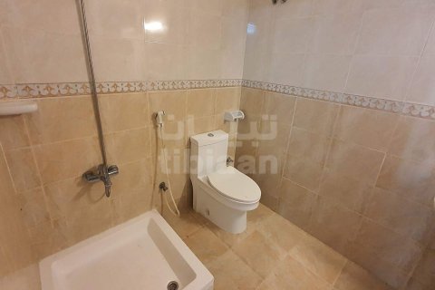 Apartment de 2 dormitorios en Muscat, Oman No. 53670 6