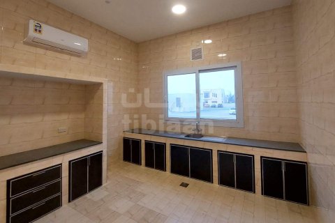 Villa de 4 chambres à As Sib, Oman No. 53672 4