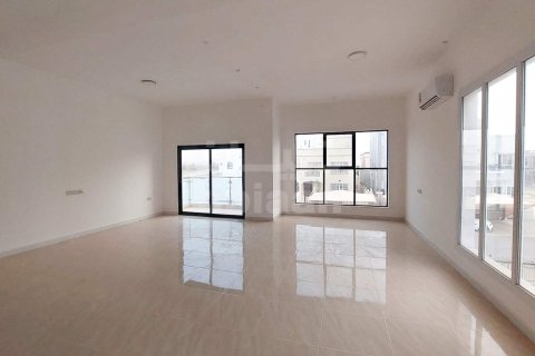 Villa de 4 chambres à As Sib, Oman No. 53672 6