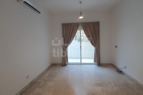 Villa Jumelée de 4 chambres à Muscat, Oman No. 53673 6