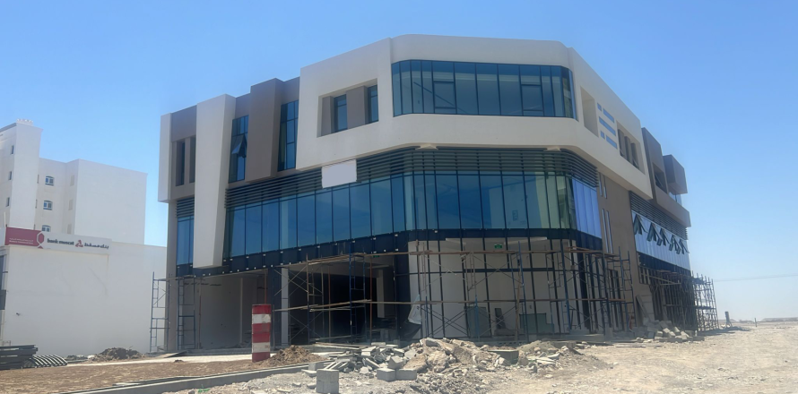 Commercial property in Muscat, Oman No. 62447