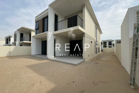 4 bedrooms Villa in Harmony, UAE No. 28908