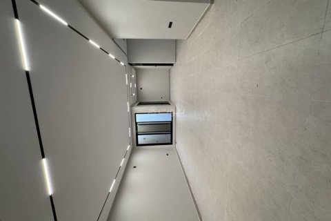 Villa de 8 dormitorios en Riyadh, Saudi Arabia No. 60107 14