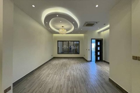6 bedrooms Villa in Khobar, Saudi Arabia No. 60214 22