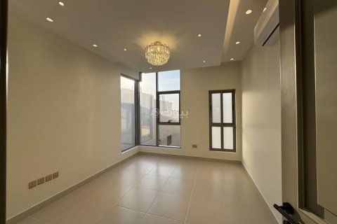 6 bedrooms Villa in Khobar, Saudi Arabia No. 60214 21