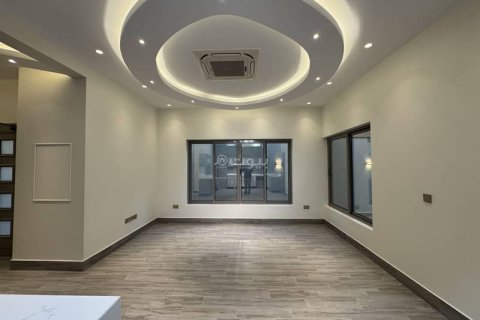 6 bedrooms Villa in Khobar, Saudi Arabia No. 60214 14
