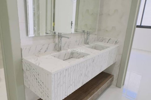 3 bedrooms Apartment in Riyadh, Saudi Arabia No. 60215 12