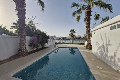 Villa de 3 dormitorios en Doha, Qatar No. 58462 8