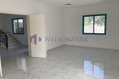 Villa de 3 dormitorios en Doha, Qatar No. 58470 5