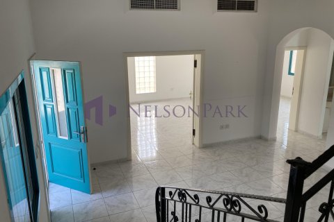 Villa de 3 dormitorios en Doha, Qatar No. 58470 4
